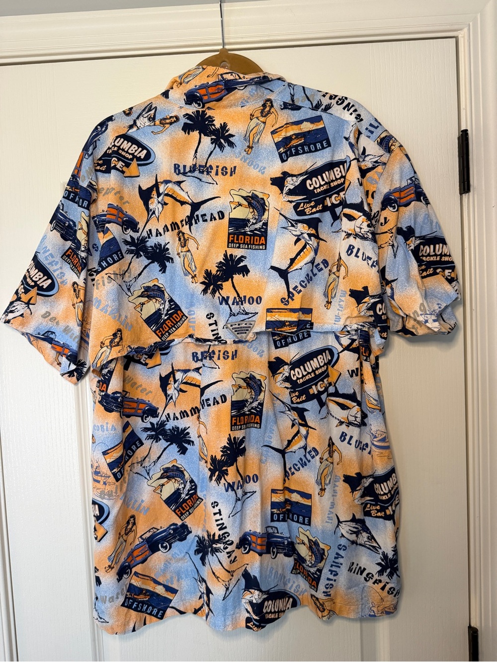 Columbia Men’s Blue & Orange Short Sleeve Tropical Camp Shirt